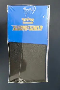 Pokemon TCG: Sword & Shield Base Set Elite Trainer Box – Zamazenta – SEALED - Image 5
