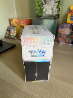 Pokemon TCG - Prismatic Evolutions Elite Trainer Box - ETB - Sealed - Image 4