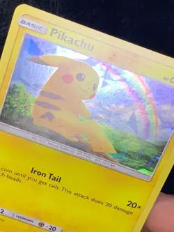 Pikachu 28/73 Holo Pokemon Shining Legends - Image 2