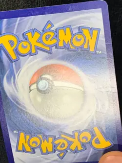 Pikachu 28/73 Holo Pokemon Shining Legends - Image 5