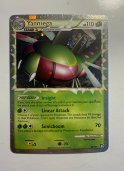 Yanmega Prime Holo 98/102 HS Triumphant 2010 NM Pokemon TCG - Image 1