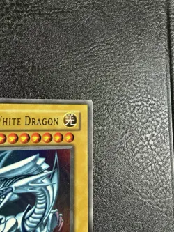 Yu-Gi-Oh! Blue-Eyes White Dragon Ultra Rare SDK-001 Kaiba Unlimited English - Image 5