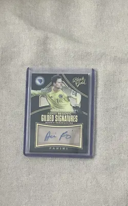 2016-17 Panini Black Gold - Gilded Signatures Asmir Begovic #Gs-Ab Holo Gold /25 - Image 1