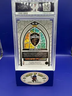 2021-22 Panini Mosaic - Stained Glass Evan Mobley #10 (RC) - Image 2