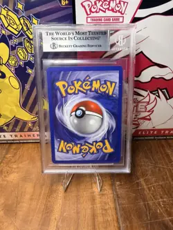 2000 Pokemon TCG Kingdra Neo Genesis Holo Rare BGS 8.5 - Image 2