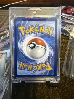 Mew VMAX TG30/TG30 Gold Secret Rare Pokemon TCG Lost Origin Trainer Gallery Holo - Image 2