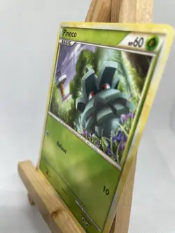 Pineco - Vintage Rare - Undaunted - Pokemon Card - 62/90 - Image 2