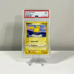 Pikachu 12/17 - Pop Series 5 - PSA 9 - Non Holo Pokemon TCG 2007 - Image 1