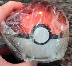 Burger King Pokemon 23K Gold Plated Pikachu + Pokeball still in packaging - Image 2