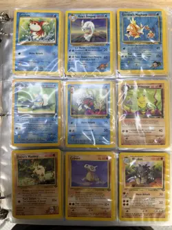 Pokemon Mixed Card Lot Binder Collection 1999-2000 - Image 5