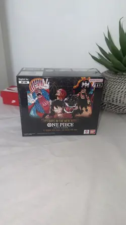 One Piece TCG - OP09 Emperors in the New World Booster Box English - SEALED New - Image 1