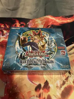 Yu-Gi-Oh! TCG: 25th Anniversary Legend of Blue Eyes Booster Box 24 Packs Sealed - Image 1