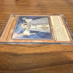 🔥 YUGIOH Lyla, Lightsworn Sorceress LODT-EN019 ULTIMATE RARE NEAR MINT (NM) - Image 3