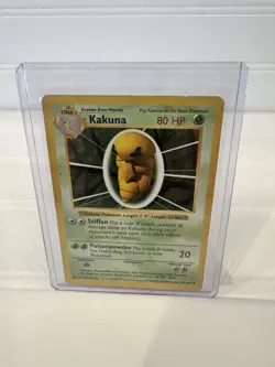 Pokemon TCG Kakuna Card Base Set, Unlimited Uncommon, Uncirculated Card 33/102 - Image 1