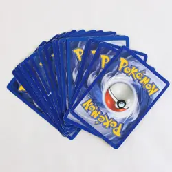 Mixed Lot of 19 Nintendo Stage 1 Pokemon Trading Cards - Image 1