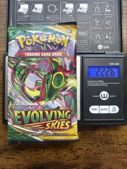 Heavy 22.26g Pokemon Sealed Evolving Skies Booster Pack - Image 1