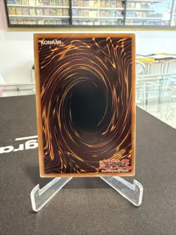 Yu-Gi-Oh! Blue-Eyes White Dragon LOB-EN001 Ultra Rare 25th Anniversary NM-MT - Image 2