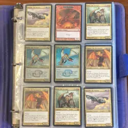 Vintage Magic the Gathering Childhood Binder + Bulk Lot of 800 cards 1997-2017 - Image 2