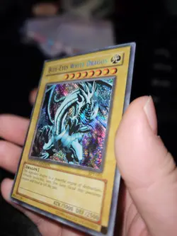 Yugioh Blue-Eyes White Dragon BPT-003 Secret Rare Limited 2002 Collectors Tin NM - Image 3