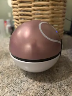 Rare Pokemon Pokemon Love Pink Heart Pokeball Poke Ball Tin J21 Empty Great Cond - Image 2