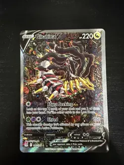 Pokemon TCG Giratina v 186/196 Lost Origin Alt Art NM - Image 1