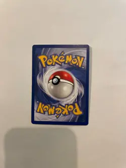 Lot of 5 foreign language pokemon cards - Image 1