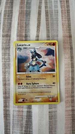 Pokemon Lucario LV.30 6/130 Diamond & Pearl Holo Rare LP - Image 1