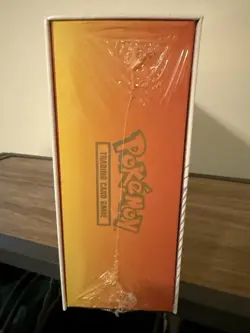 Pokemon TCG Sword and Shield Ultra Premium Collection Charizard Box, Sealed 820650871115 - Image 2