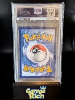 Mew VMAX 269/264 - PSA 10 - Fusion Strike Secret Rare Pokemon TCG - Gem Mint - Image 2