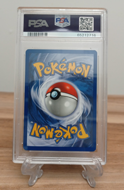 2002 Pokemon Neo Destiny Light Dragonite Holo #14/105 PSA 7 - Image 2
