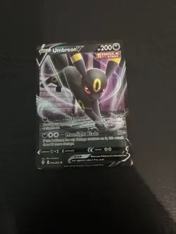 Pokemon TCG Umbreon v Holo Ultra Rare Card 094/203 Evolving Skies - Image 1