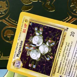 Pokemon 1999 Fossil Holo Rare Magneton 1st Edition 11/62 LP - Image 3