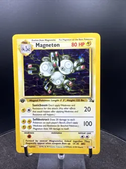 Magneton 11/62 Fossil 1st Edition Holo Vintage Pokemon - Image 1