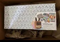 Pokemon TCG Prismatic Evolutions Super-Premium Collection Eevee Box English - Image 2