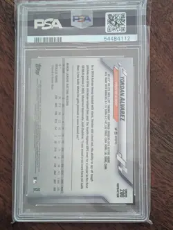 2020 Topps Chrome YORDAN ALVAREZ #200 REFRACTOR (RC) PSA 10 Gem Mint Rookie - Image 2