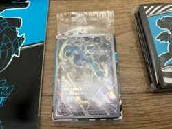 Pokemon Black Bolt TCG Elite Trainer Boxes ETB opened box + PROMO CARD + 2 tins - Image 4