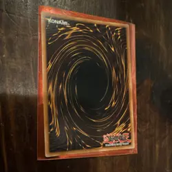 Konami Blue-Eyes White Dragon FL1-EN001 Secret Rare Limited Edition Yu-Gi-Oh! - Image 2