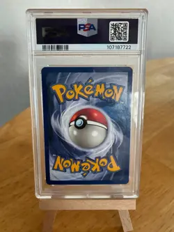 1st Edition Dragonite 19/62 Fossil Non Holo Rare Pokemon Card PSA 8 - Image 4