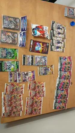 Yu-Gi-Oh Mega Lot Holos, Foils, Common Cards, Deck Cores - Image 1