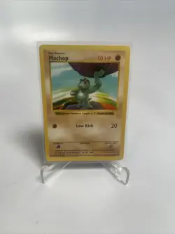 Pokemon Card Machop 52/102 Base Set SHADOWLESS NM-Mint - Image 1