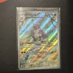 Pokemon Okidogi 074/064 Sv: Shrouded Fable Illustration Rare Holo 130 HP Card - Image 3