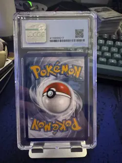 Pokemon TCG Victini VMAX Full Art Battle Styles 165/163 CGC 9.5, Blue Label - Image 2