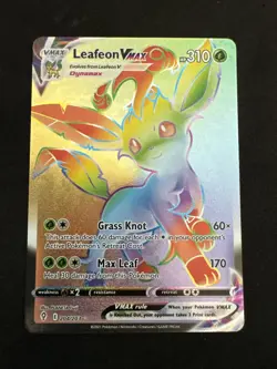 Pokemon Evolving Skies 2021 Leafeon VMAX Rainbow Secret Rare Card #204/203 NM - Image 1