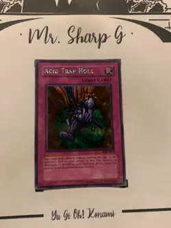 ACID TRAP HOLE - SDD-E002 ENGLISH Yu-Gi-Oh! CARD SECRET RARE HOLO PRISMATIC* - Image 2