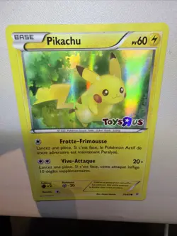 Pikachu 26/83 Toys R Us Promo FRENCH Holo Stamped Pokemon Card - Image 3