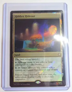 Hidden Hideout (Surge Foil) Commander: Teenage Mutant Ninja Turtles Foil - Image 2