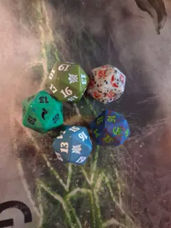 Magic The Gathering Spindown D20 Lot Of 5 Dragons Of Tarkir . Tarkir Dragonstorm - Image 1