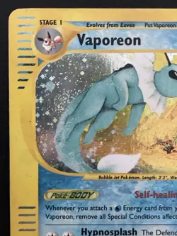 Vaporeon H31/H32 Skyridge Holo Rare Pokemon Card 2003 - Vintage E-Reader - LP - Image 2