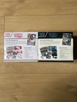 Pokemon TCG: Pokemon Center Black Bolt & White Flare Elite Trainer Box - Image 2