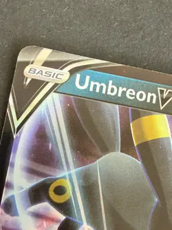 Pokemon TCG Umbreon v Evolving Skies Holo Ultra Rare Card 094/203 - Image 4